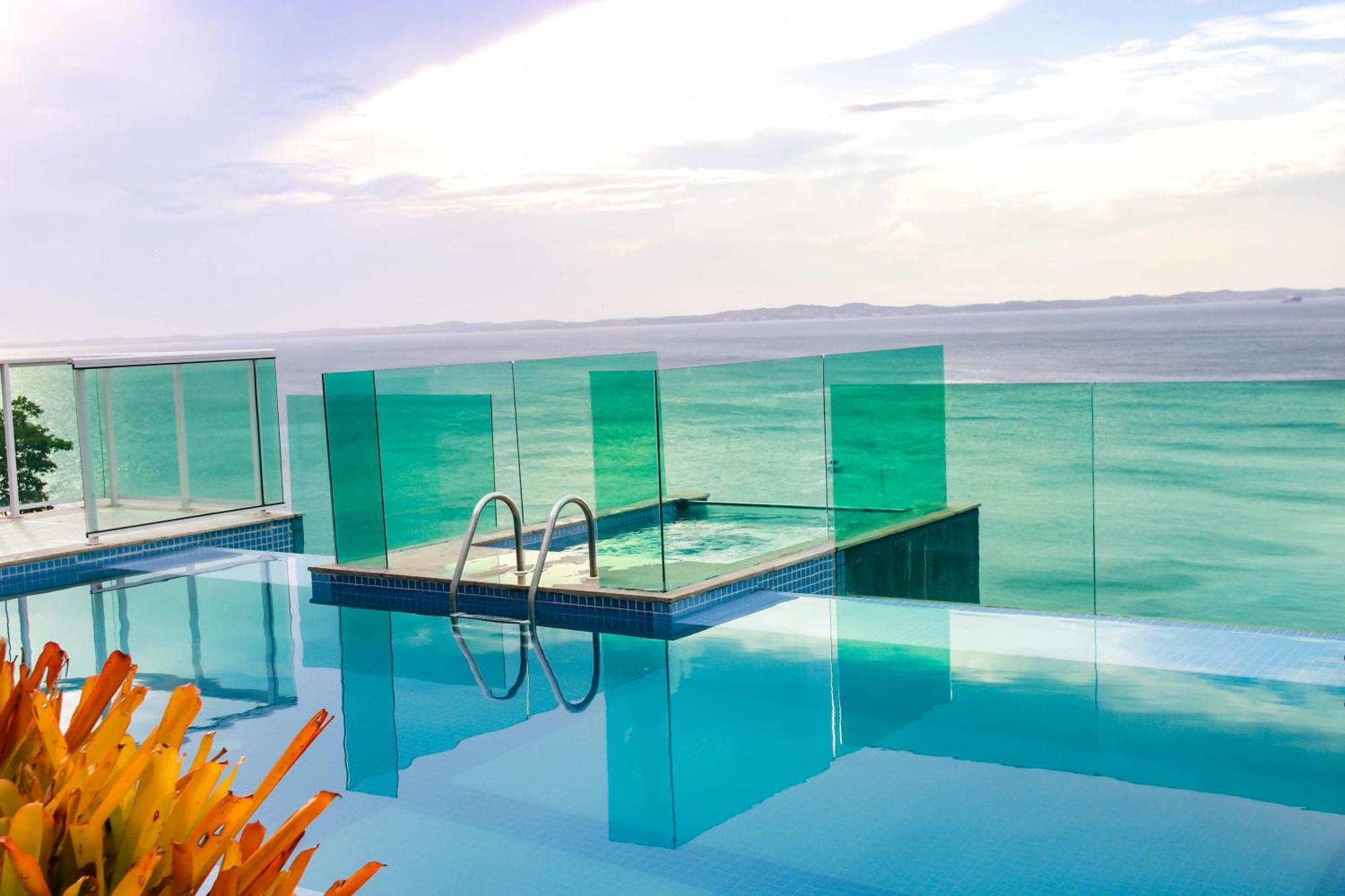 Cloc Marina Vista Mar P/ A Baia De Todos Os Santos Lägenhet Salvador Exteriör bild